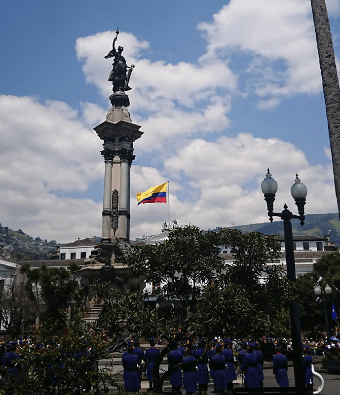 Fotografía plaza de la independencia, Quito - Ecuador.